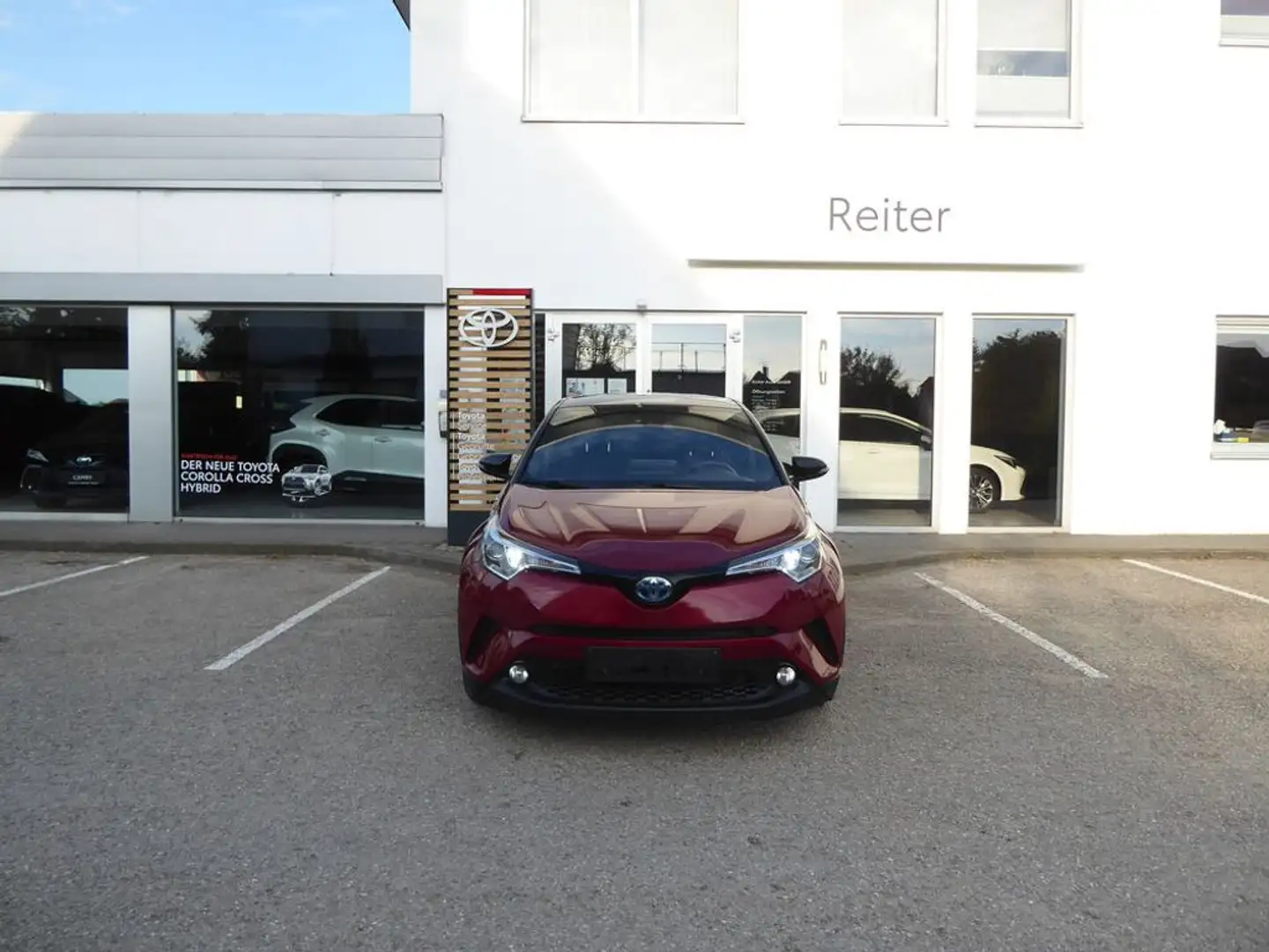 Toyota C-HR 1,8 Hybrid C-LUB *MWST*SHZ* Rot - 1