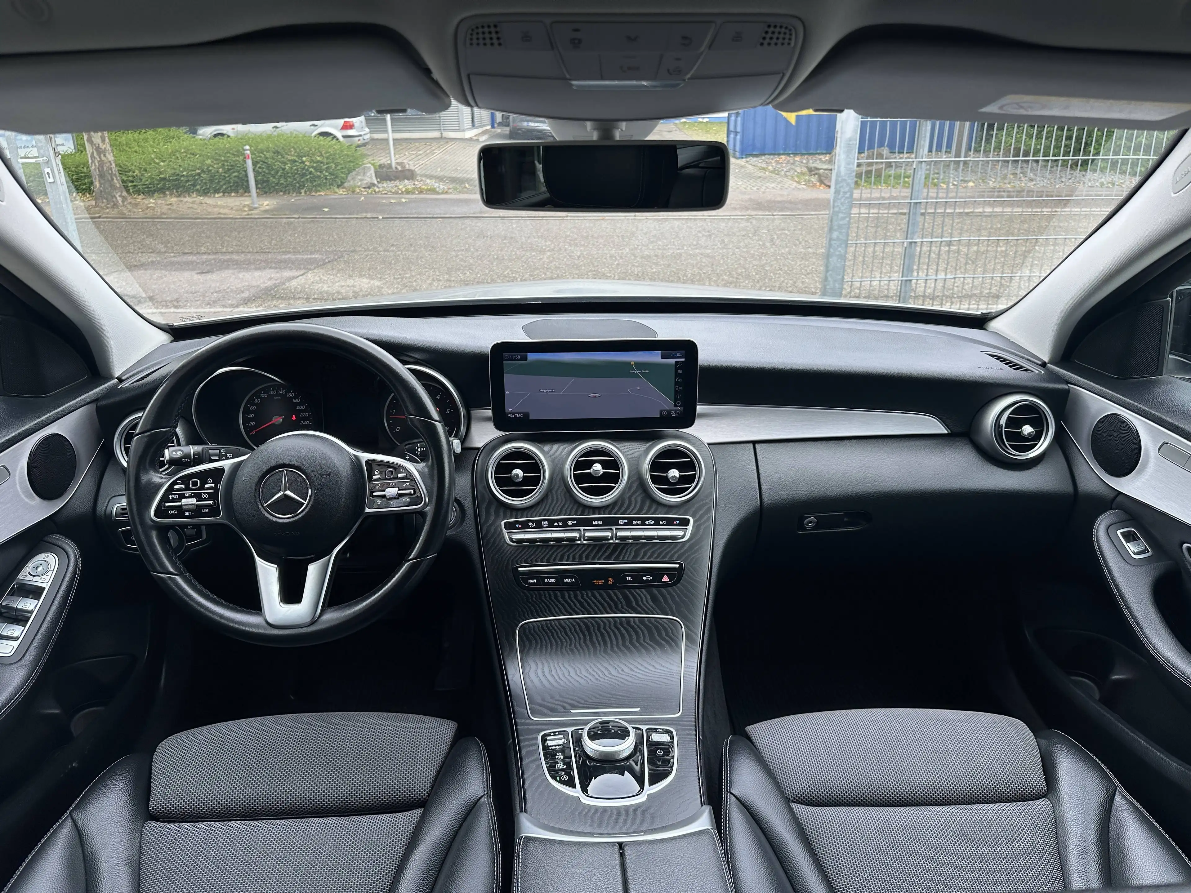 Mercedes-Benz C 200 d*Kamera*Navi*LED-High*ACC*Leder*Alu*SR+WR — photo 11