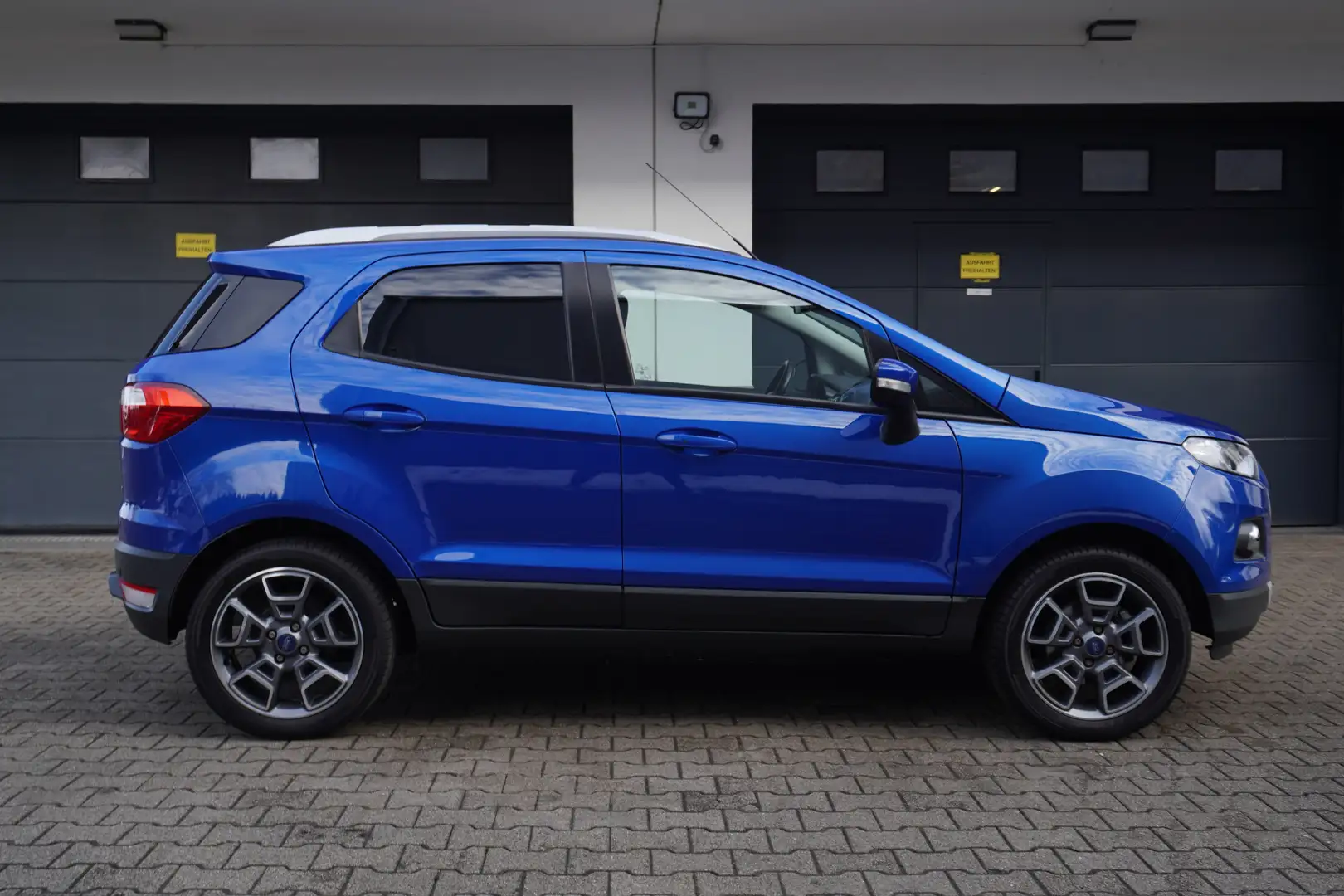 Ford EcoSport 1.0 EcoBoost Titanium KLIMA+LEDER+NAVI+KAMERA+ALU Bleu - 2
