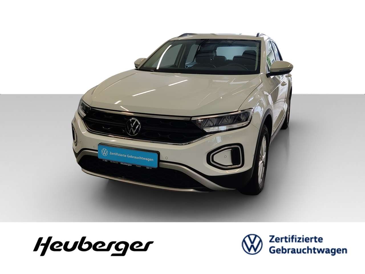 Volkswagen T-Roc 2022 — 1.5 TSI DSG Life, LED, ACC, APP, Keyless
