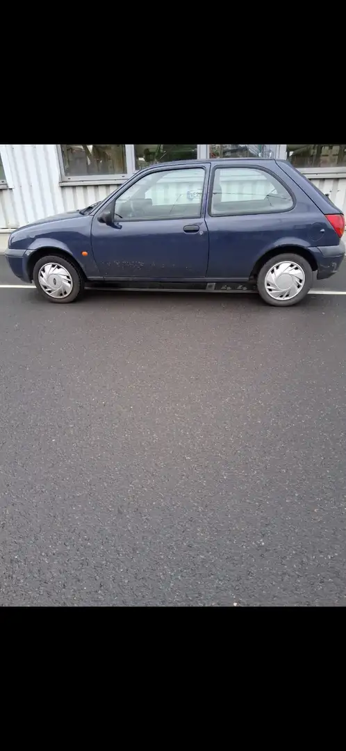 Ford Fiesta Blau - 2