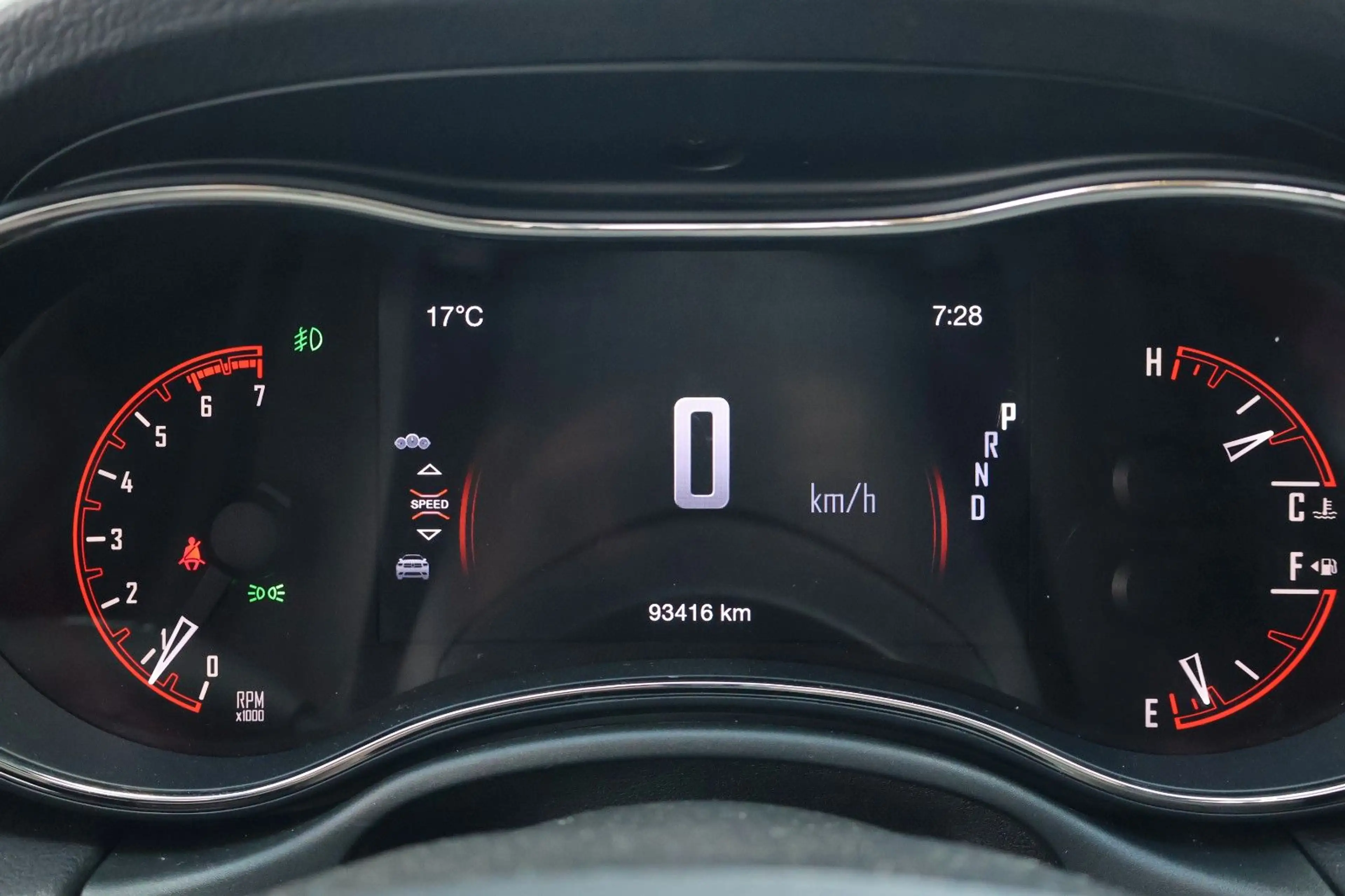 Dodge Durango R/T 5.7 AWD/CARPLAY/6SITZER/RFK/WIDEBODY — photo 15
