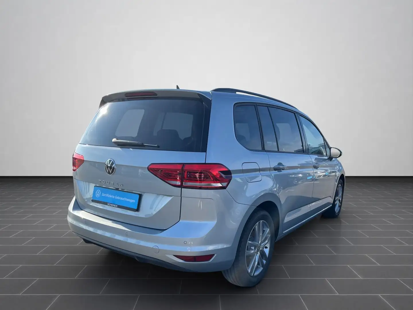 Volkswagen Touran 1.5 TSI DSG 7-Sitzer LED NAVI PANO RFK Silber - 2