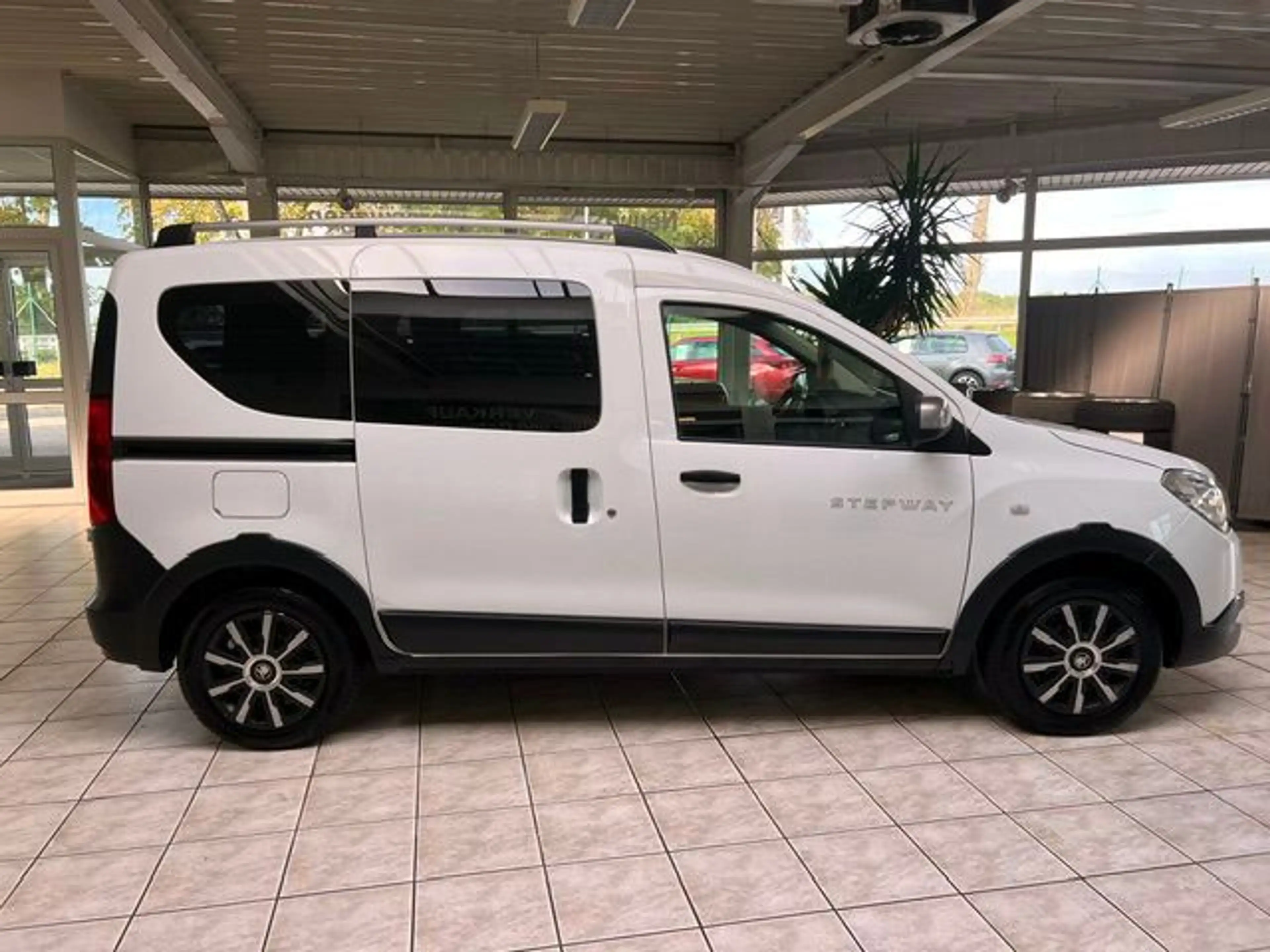 Dacia Dokker Stepway,AHK,SHz,Klima,Tempom,PDC,USB — photo 8