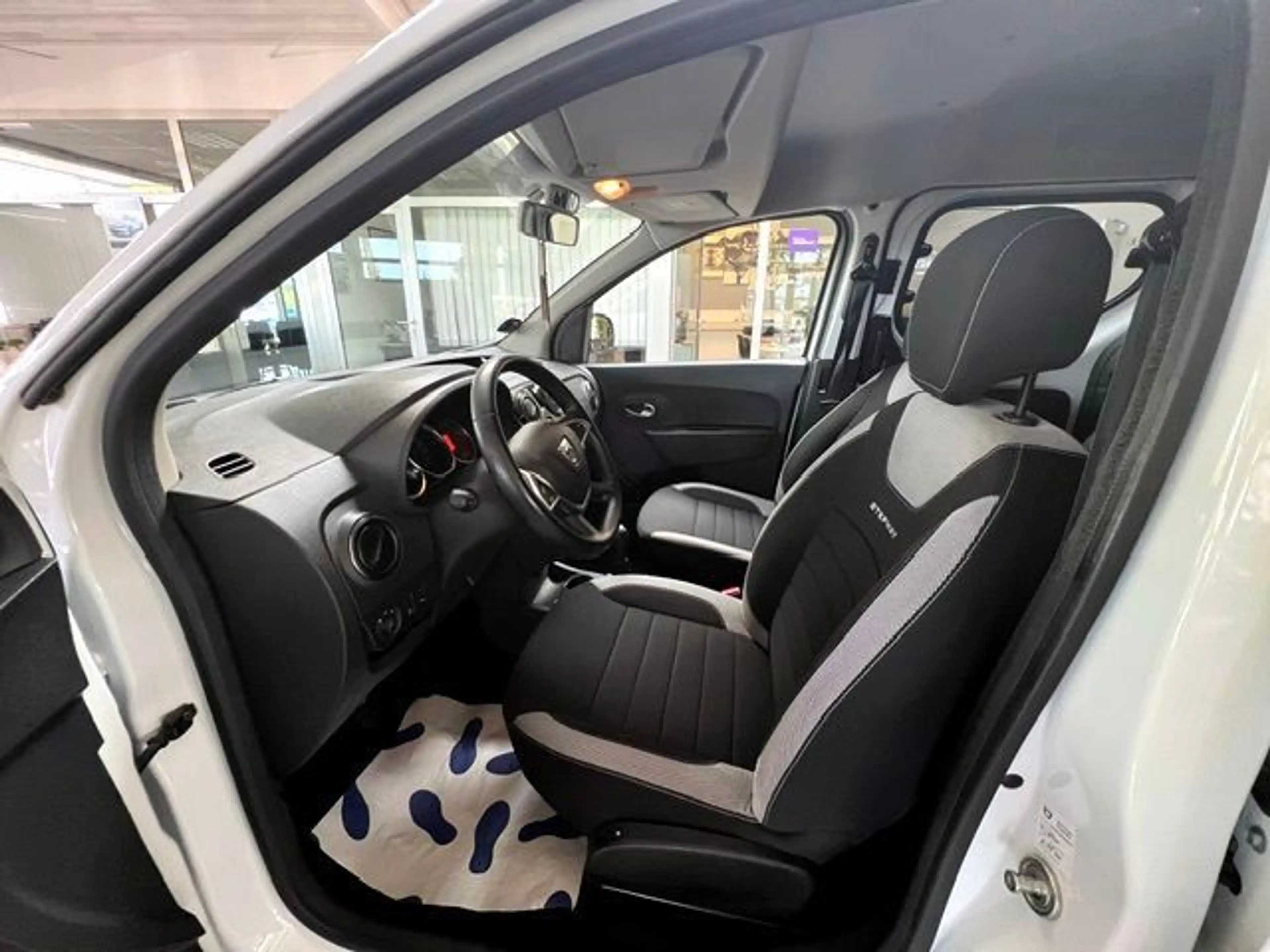 Dacia Dokker Stepway,AHK,SHz,Klima,Tempom,PDC,USB — photo 9