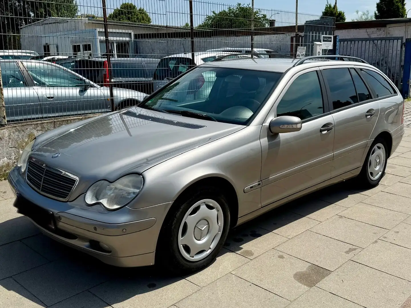 Mercedes-Benz C 220 T CDI / TÜV NEU / Automatik Zilver - 2