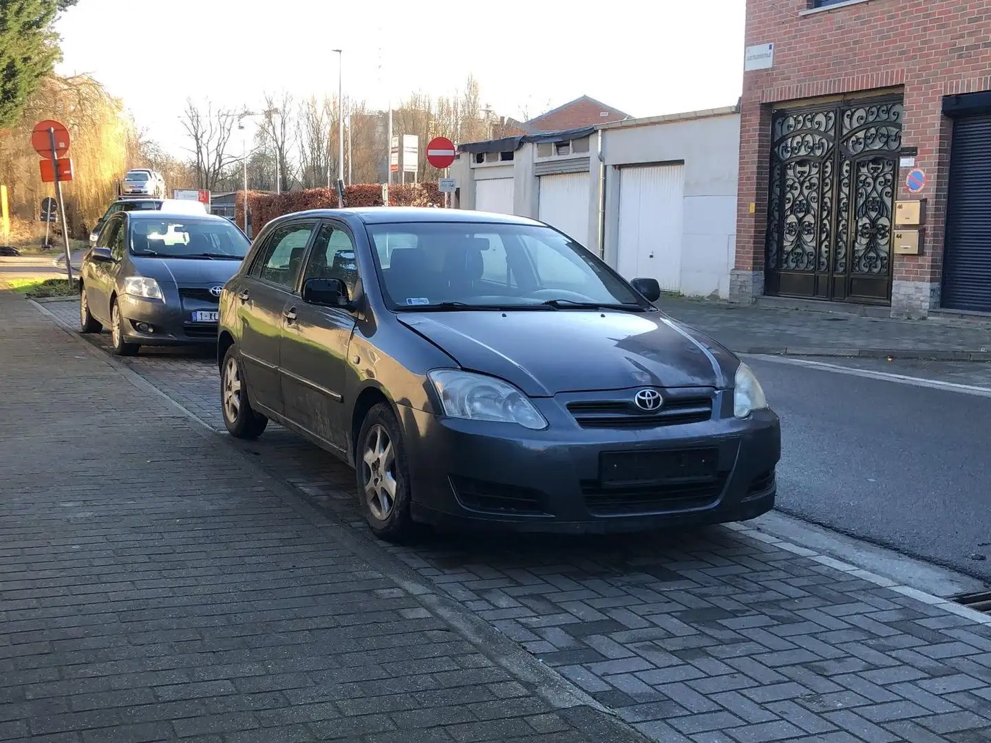 Toyota Corolla Corolla 1.4 Turbo D4D Linea Sol Pack Grau - 1