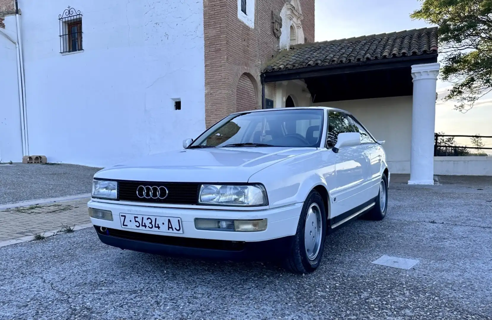 Audi Coupe 2.2 E A.A. Blanco - 1