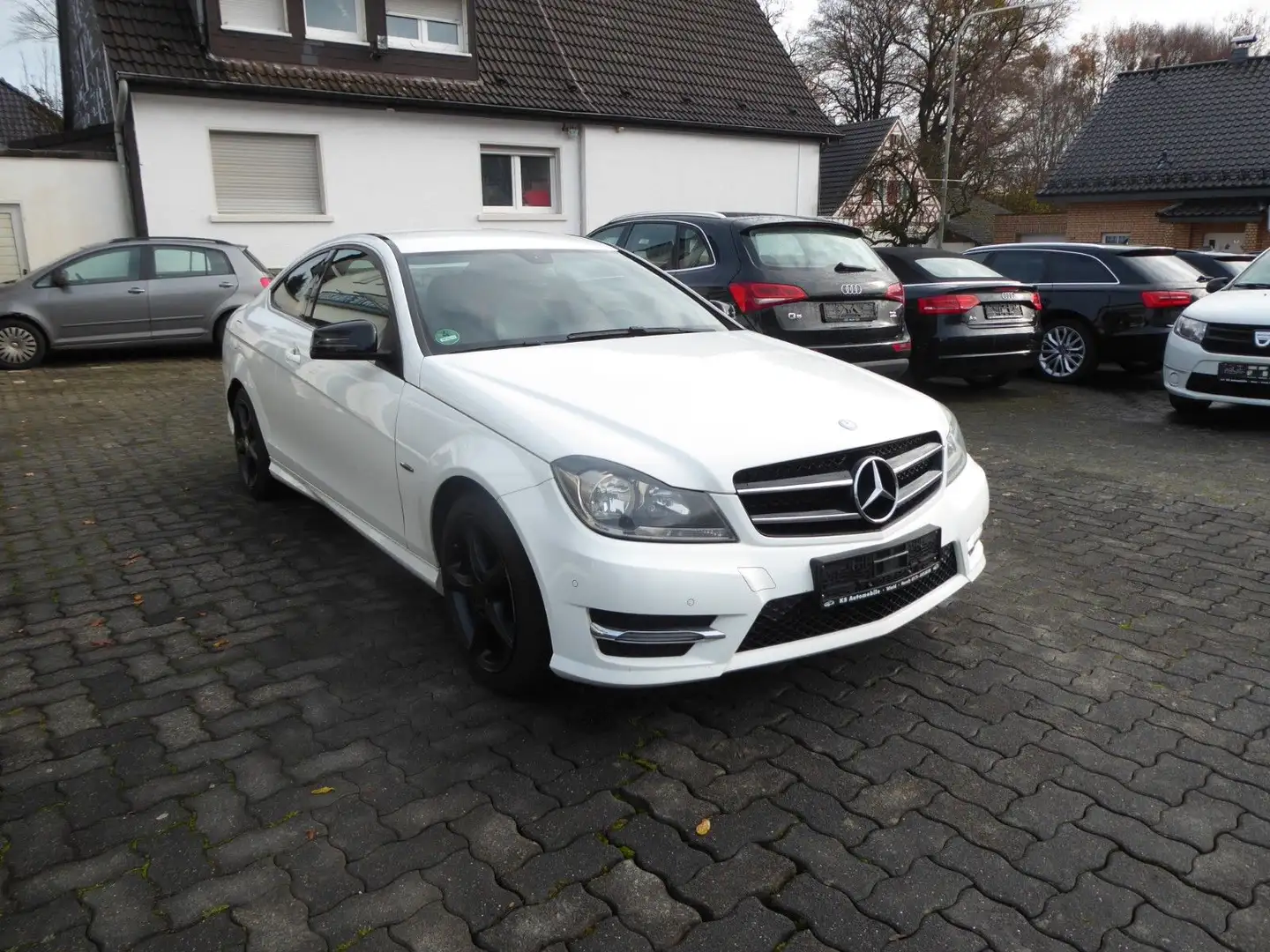 Mercedes-Benz C 250 C Coupe CDI BlueEfficiency AMG Paket Blanc - 1