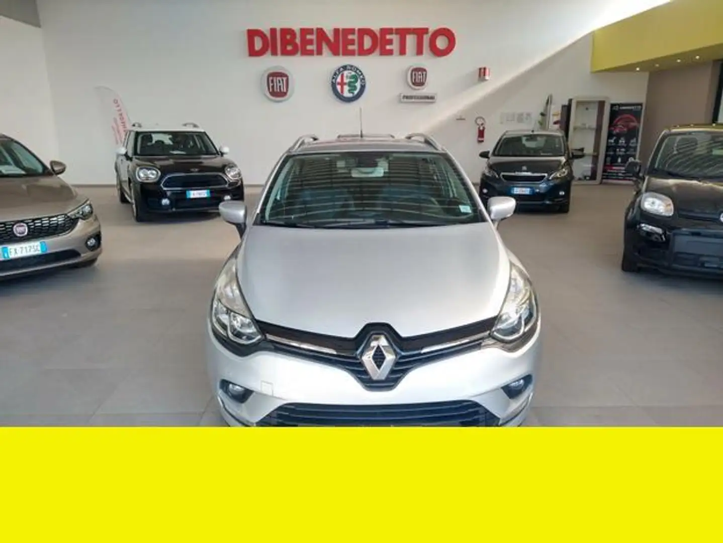Renault Clio - 1