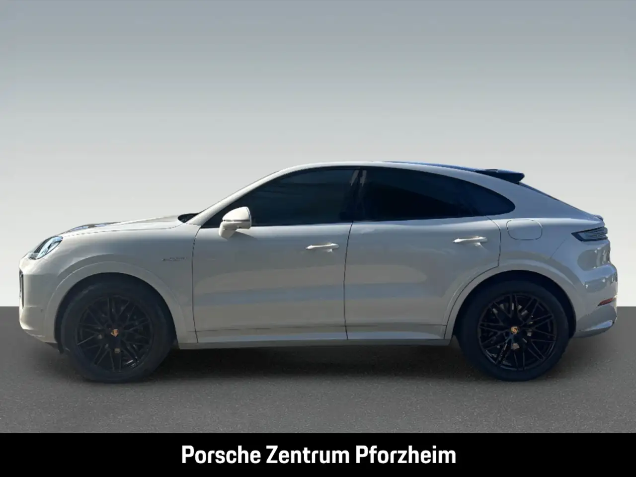 Porsche Cayenne E-Hybrid Coupe Black Edition HA-Lenkung 2