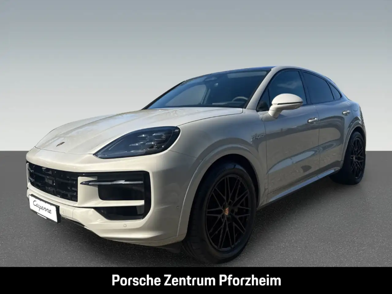Porsche Cayenne E-Hybrid Coupe Black Edition HA-Lenkung