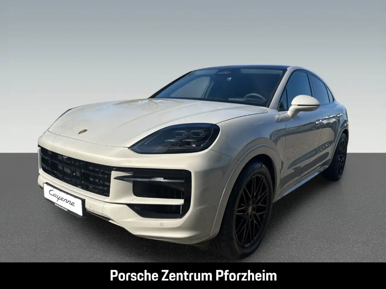 Porsche Cayenne E-Hybrid Coupe Black Edition HA-Lenkung 11