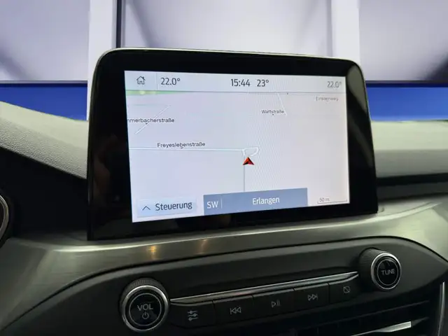 Ford Focus view 14