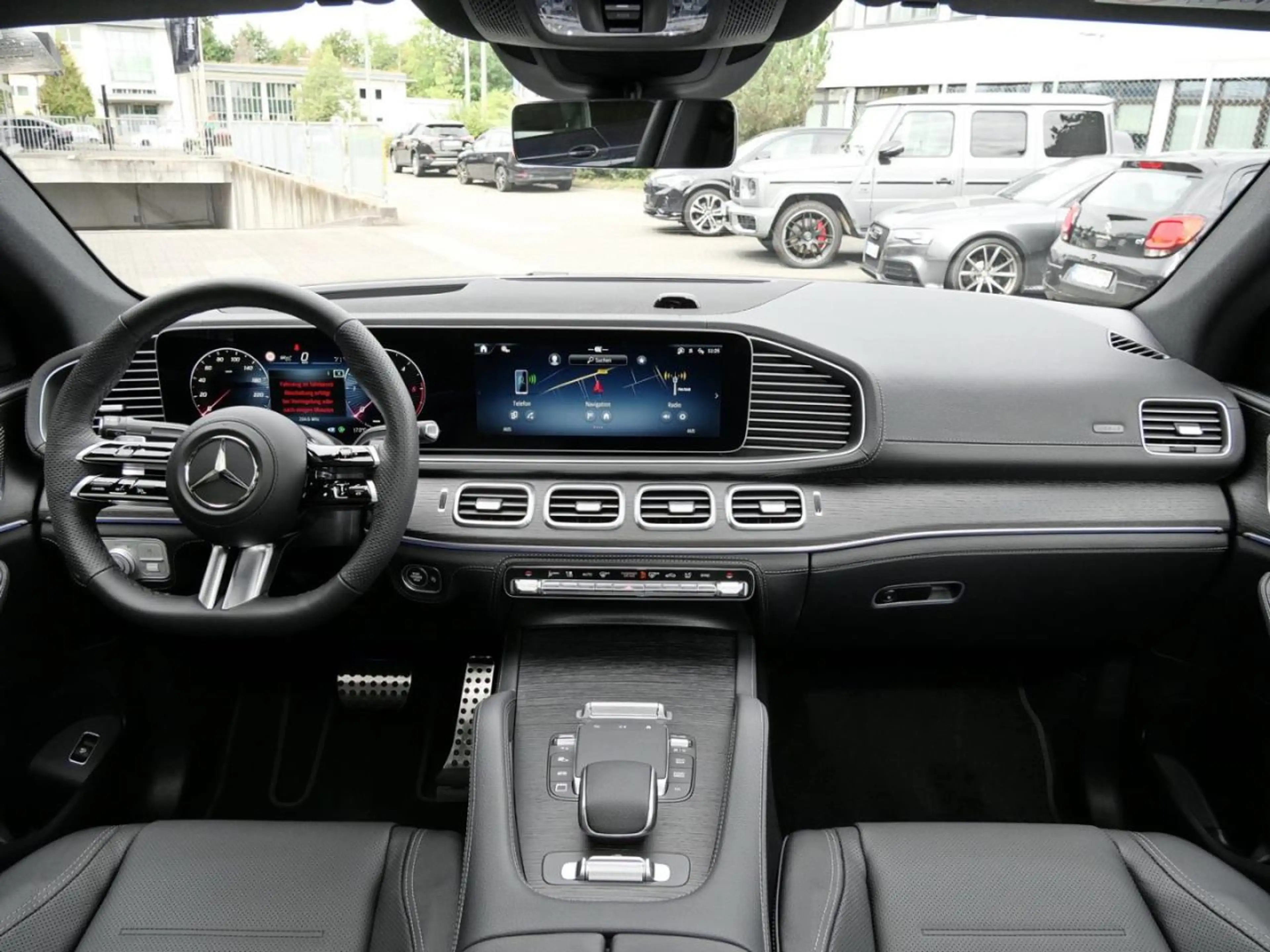 Mercedes-Benz GLE 300 d 4MATIC Coupé AMG Night Panorama 360° — photo 12
