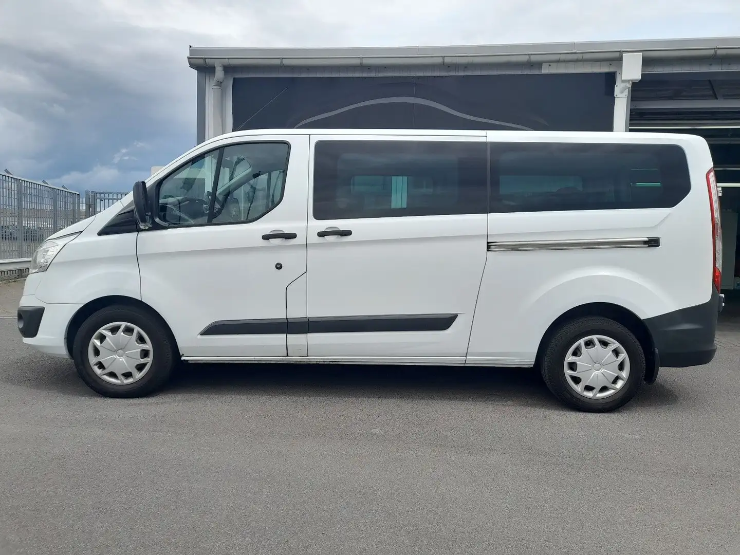 Ford Transit Custom L2, 8 Sitzer, Kamera,Klima, Bluet Bianco - 2