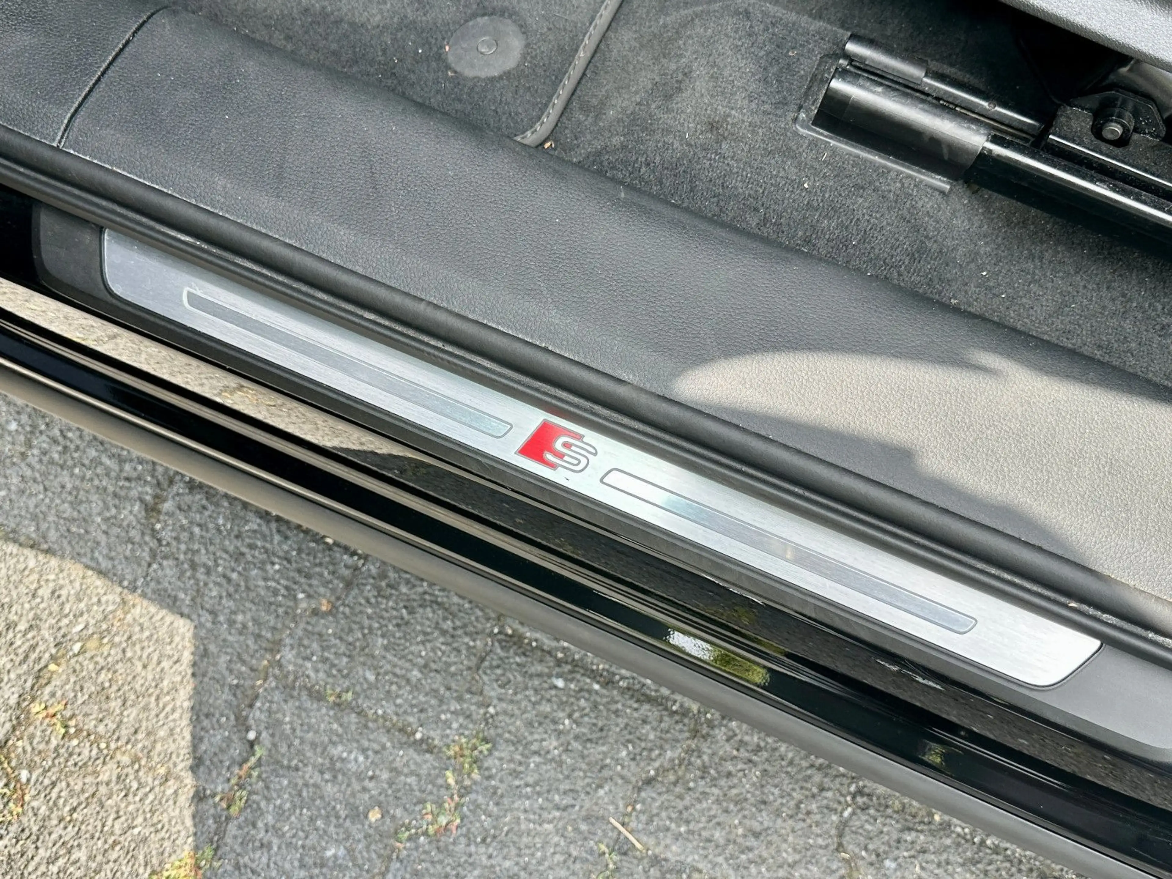 Audi Q8 e-tron 55 qu S LINE BLACK PANO B&O 360° LUFTF — photo 9