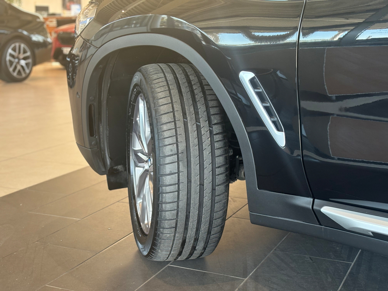 BMW X4 xDrive30d AT Innovationsp. Sport Aut. EDC — photo 4