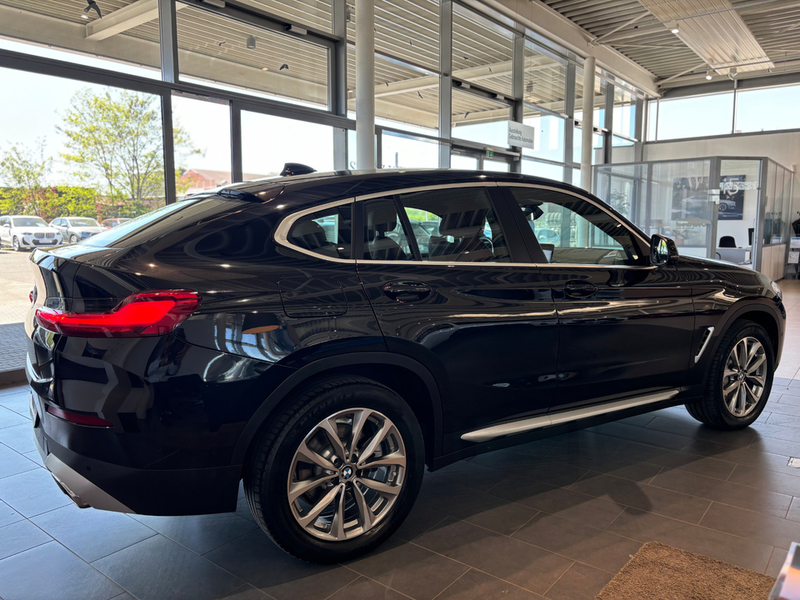 BMW X4 xDrive30d AT Innovationsp. Sport Aut. EDC — photo 12