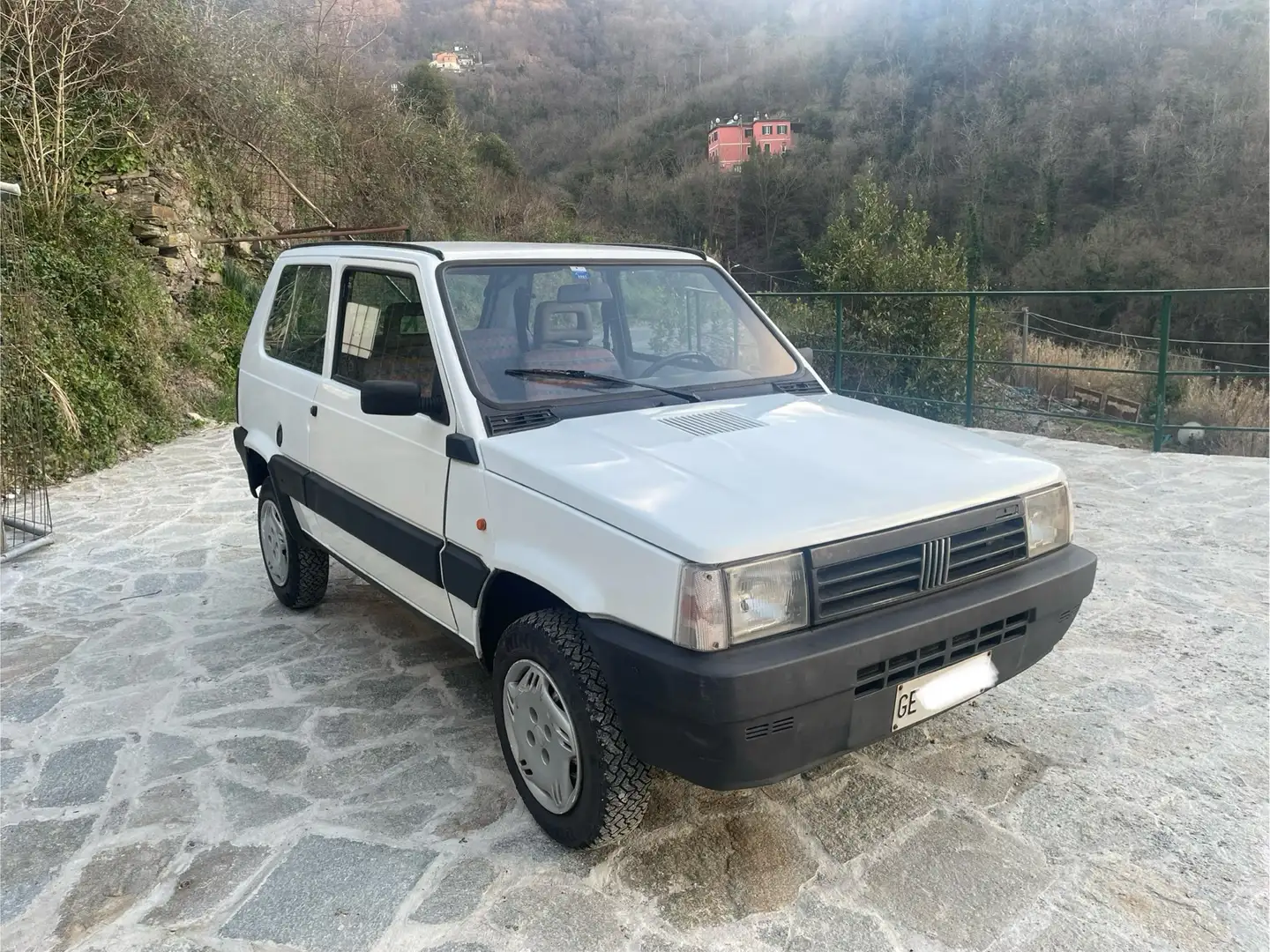 Fiat Panda 1.0 4x4 Bianco - 1