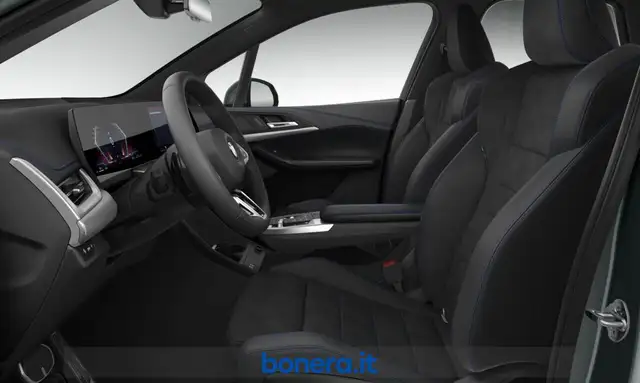 BMW 2 Series view 4