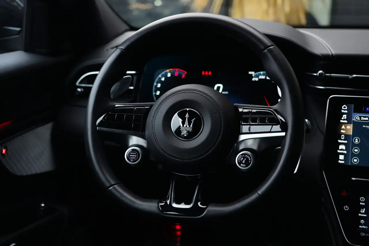 Maserati Grecale 2023