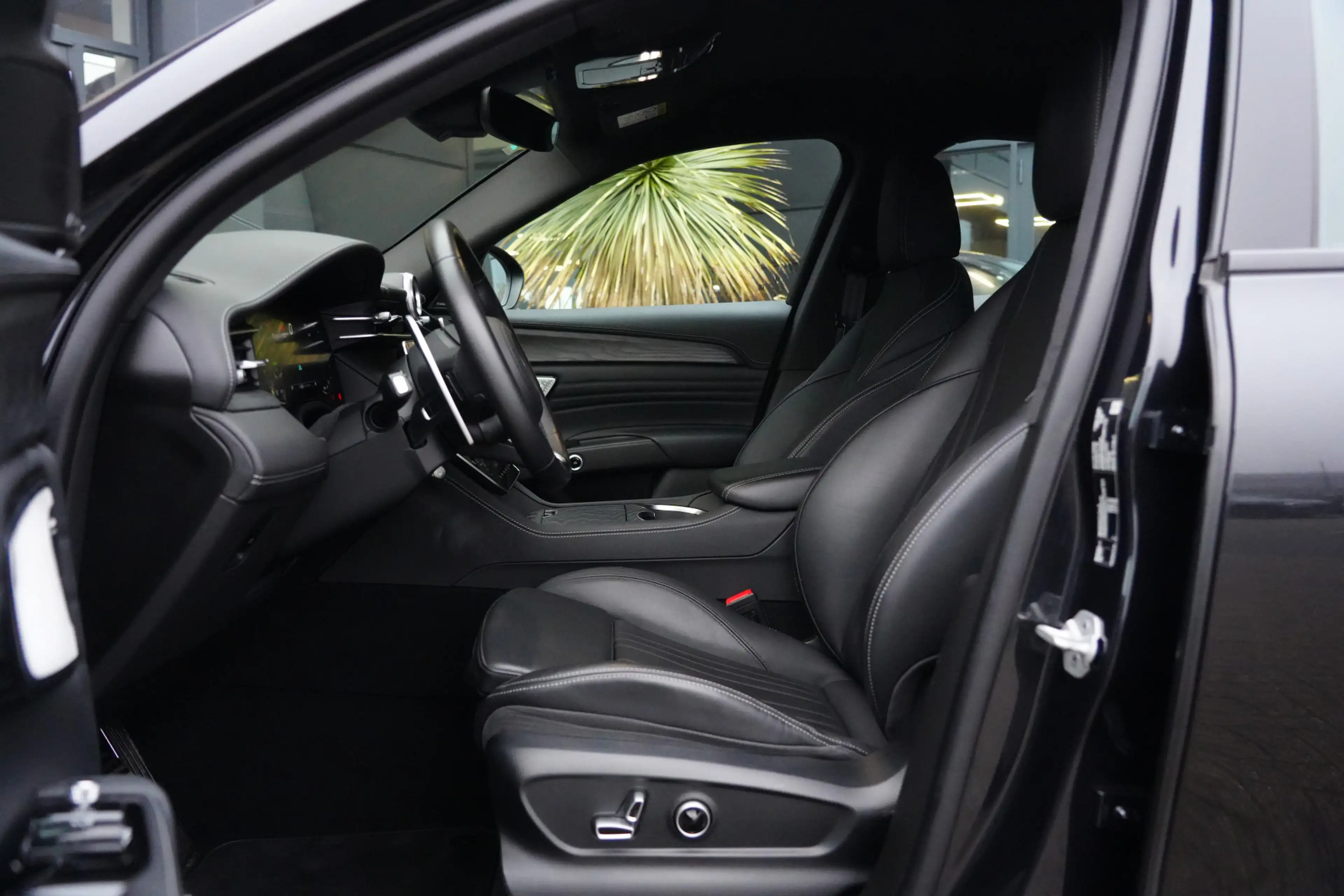 Maserati Grecale 2.0 MHEV Modena 330pk Stoelverwarming/HUD/SonusFab — photo 10
