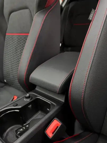 Volkswagen Golf 2024, foto 19