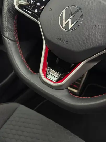 Volkswagen Golf 2024, foto 27