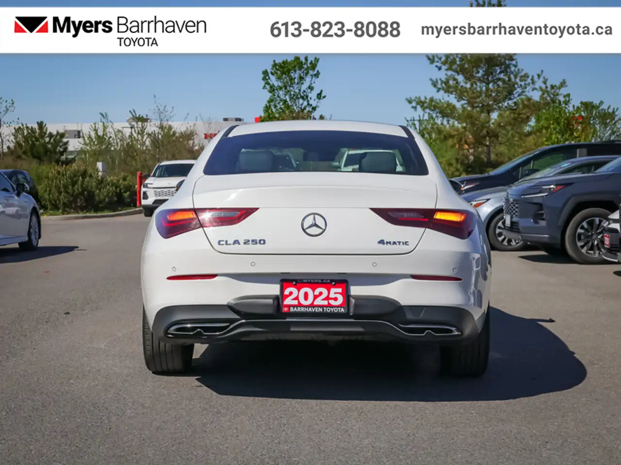 Mercedes-Benz CLA снимка Mercedes-Benz CLA