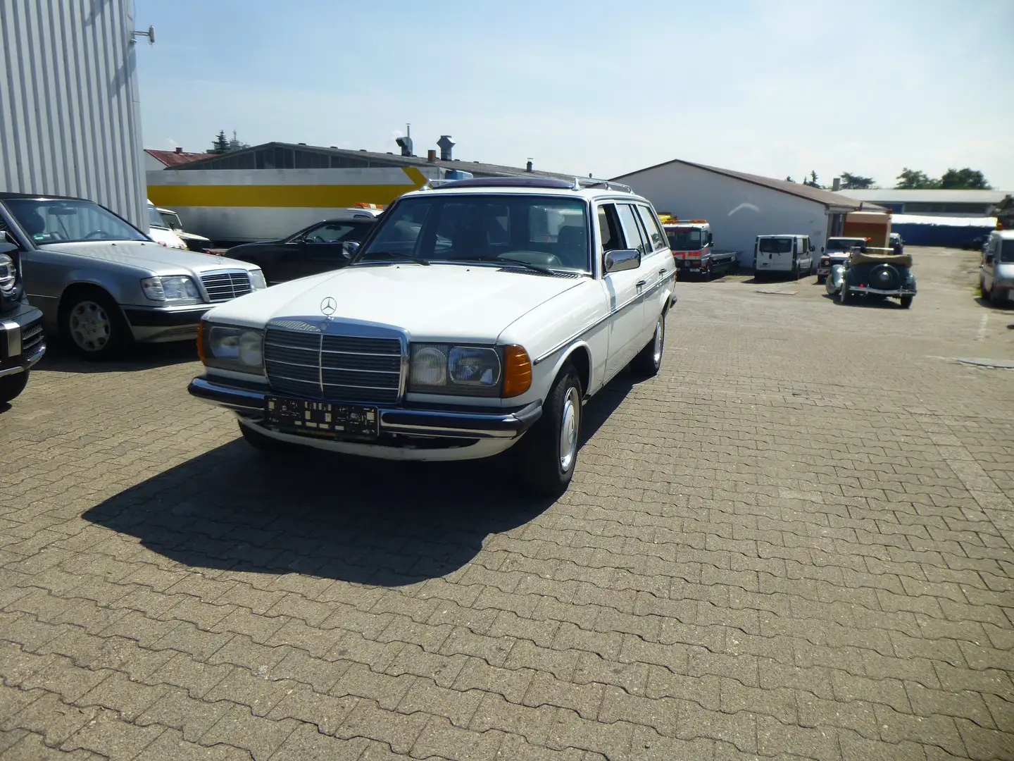 Mercedes-Benz 300 D Blanc - 1