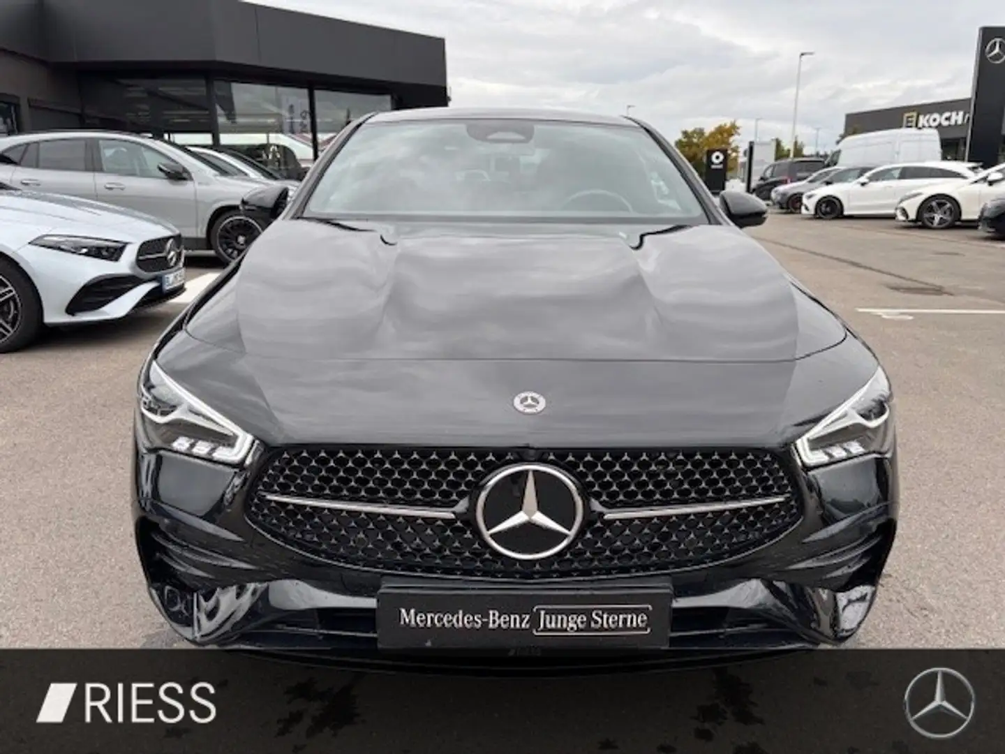 Mercedes-Benz CLA 250 e Coupé AMG Sport Night Navi LED Pano Ambi Noir - 2