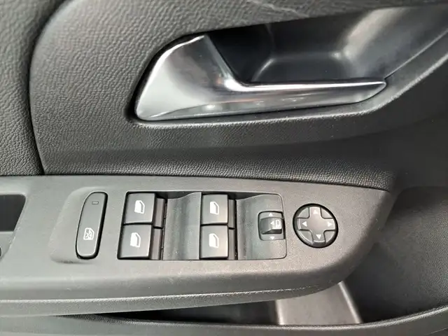 Opel Corsa view 10