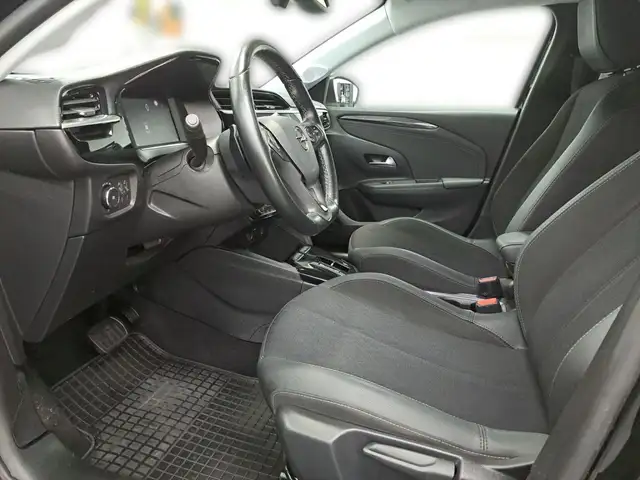 Opel Corsa view 8