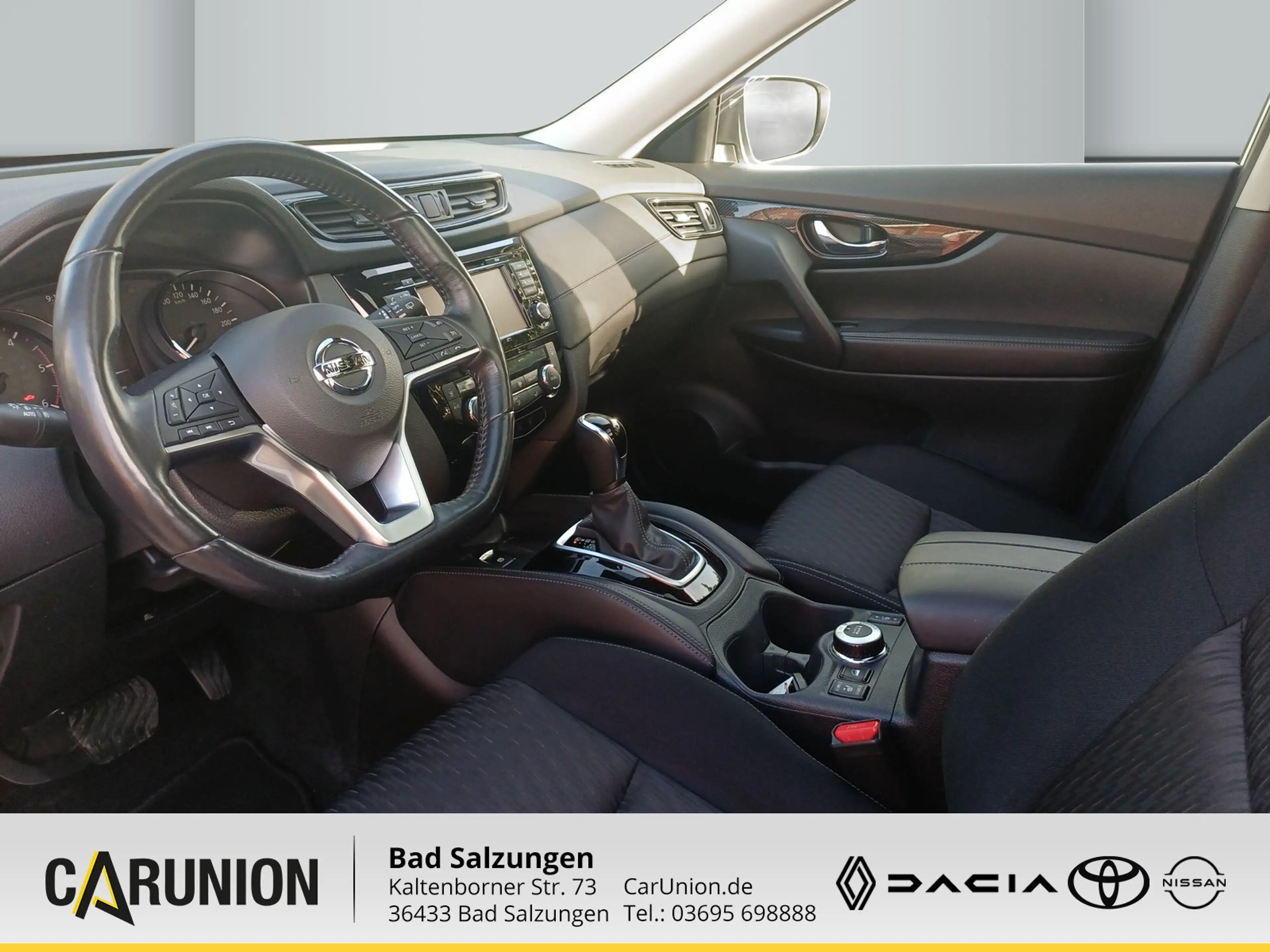 Nissan X-Trail 2,0 dCi N-Connecta 4x4 — photo 7