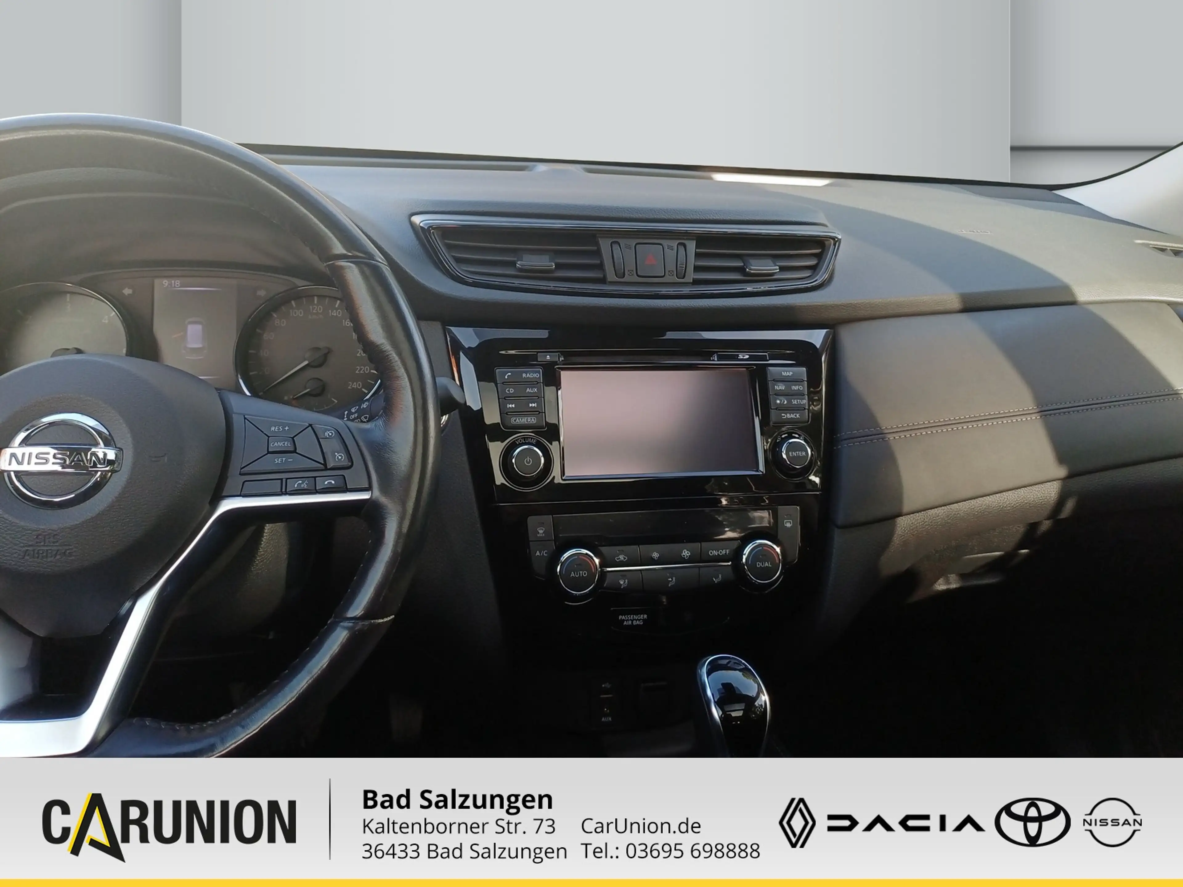 Nissan X-Trail 2,0 dCi N-Connecta 4x4 — photo 9