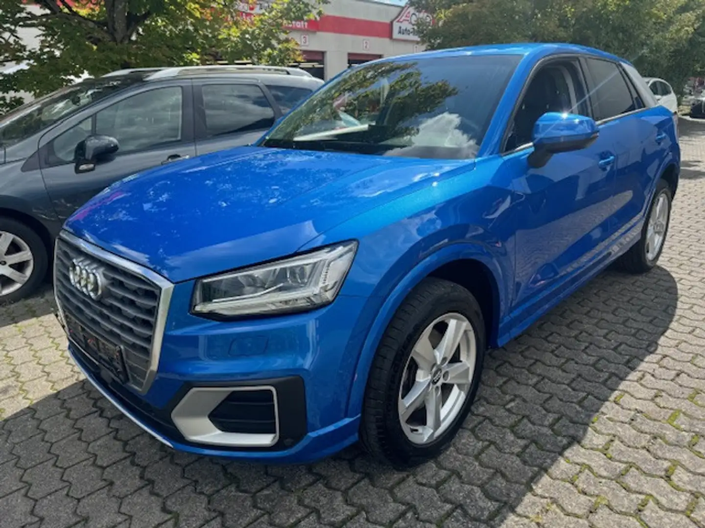 Audi Q2 AUDI Q2 SPORT LEDER NAVI LED SHZ TEMPOMAT MFL Bleu - 1