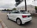 Audi A1 ambition S Line TÜV NEU Garantie 2 Hand Weiß - thumbnail 3