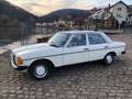 Mercedes-Benz Baureihe 123 Oldtimer 200 D Mit 240 D Motor - thumbnail 2