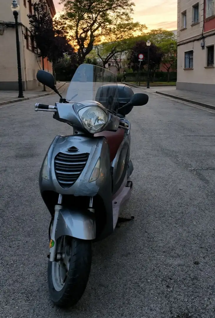 Honda PS 125i - 1