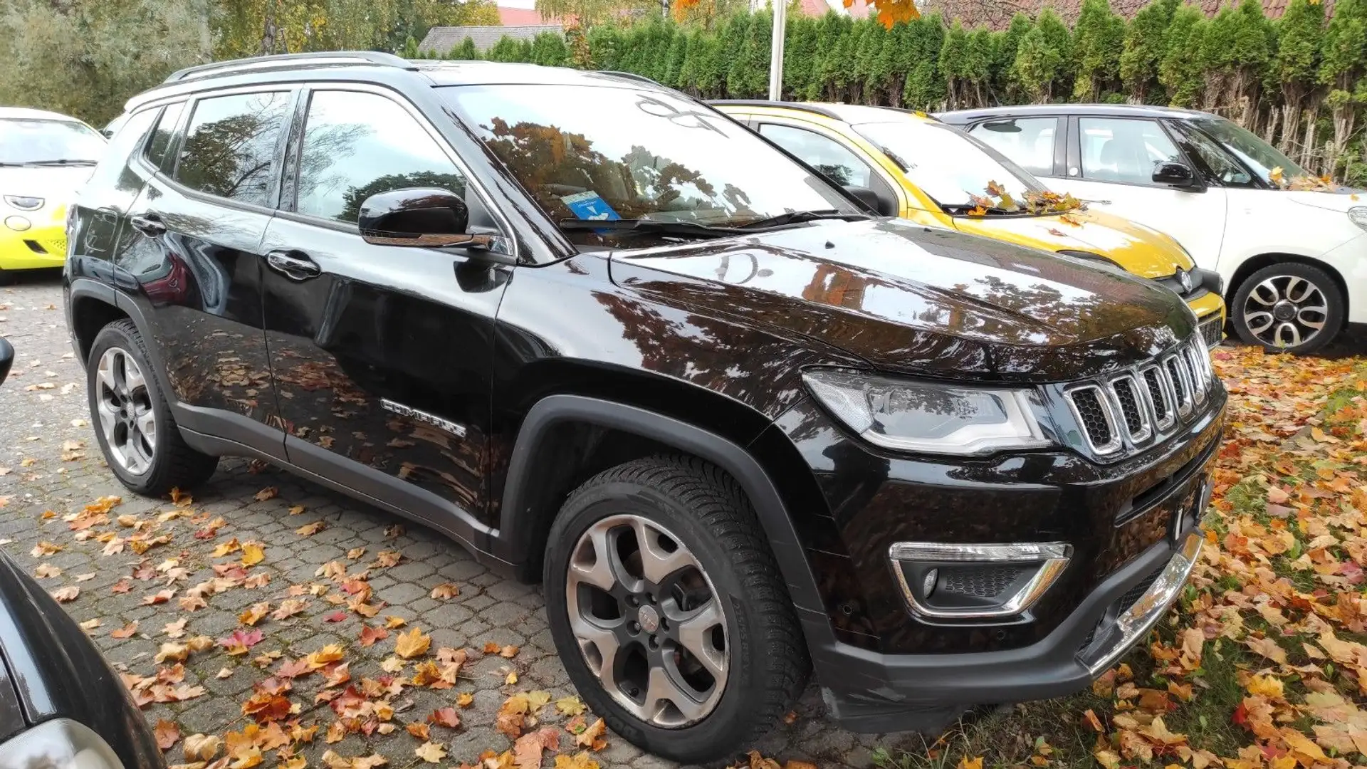 Jeep Compass Limited 4WD 170 PS Automatik Schwarz - 1
