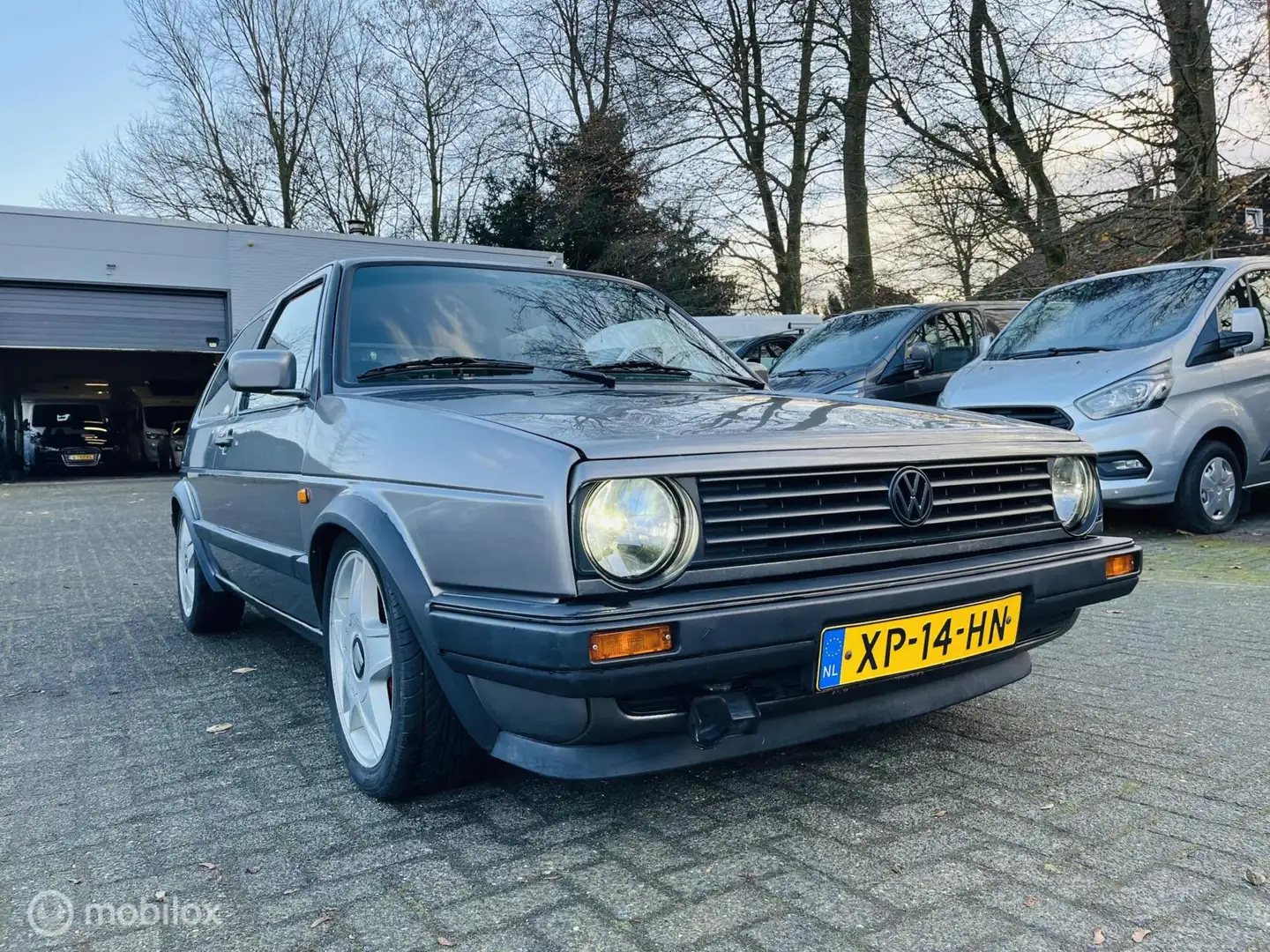 Volkswagen Golf de ultieme sleeper Golf 3.2 R32 motor 270 PK op ke siva - 2