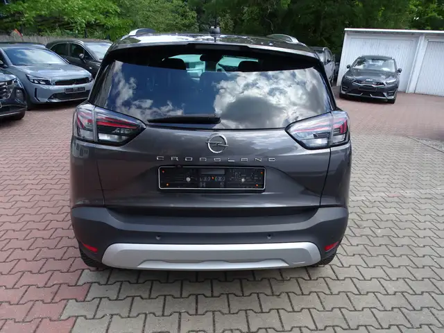 Opel Crossland view 4