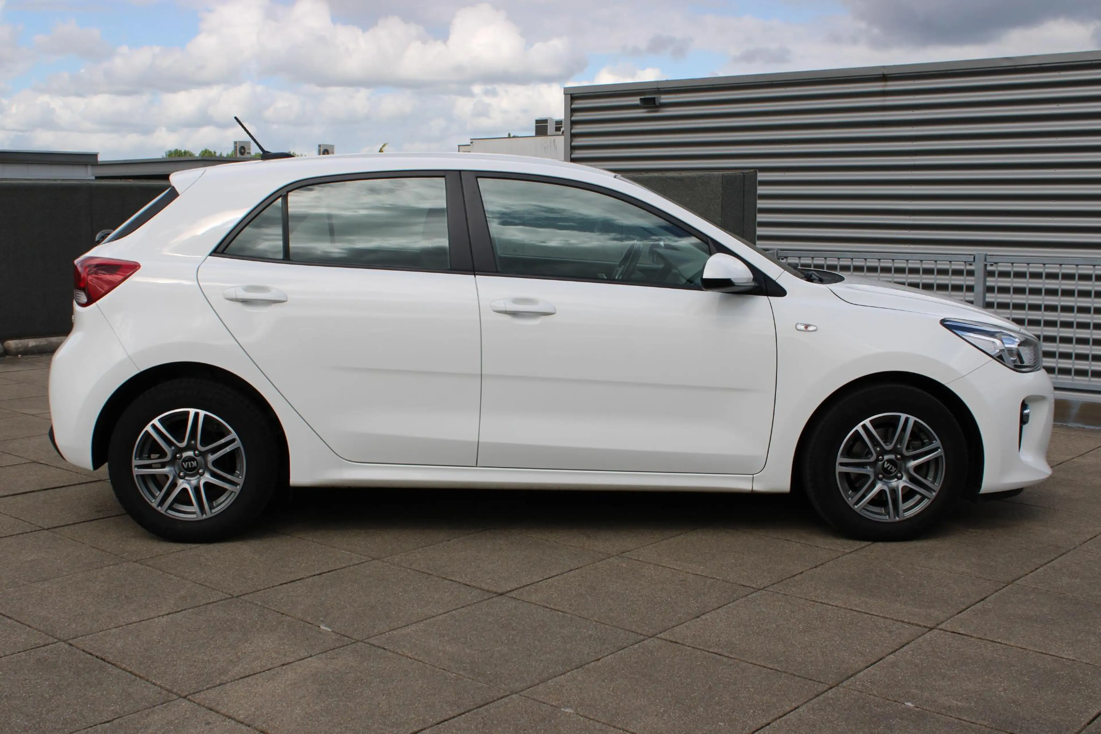 Kia Rio 1.0 TGDI ComfortPlusLine Navigator Trekhaak /  Nav — photo 8