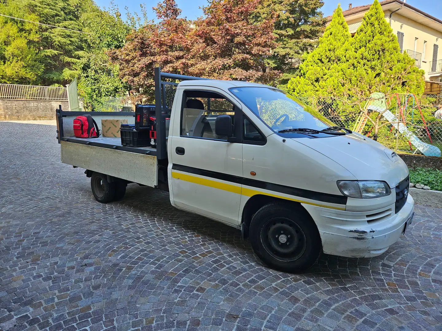 Hyundai H-1 H-1 2.5 td HSV Max Weiß - 2