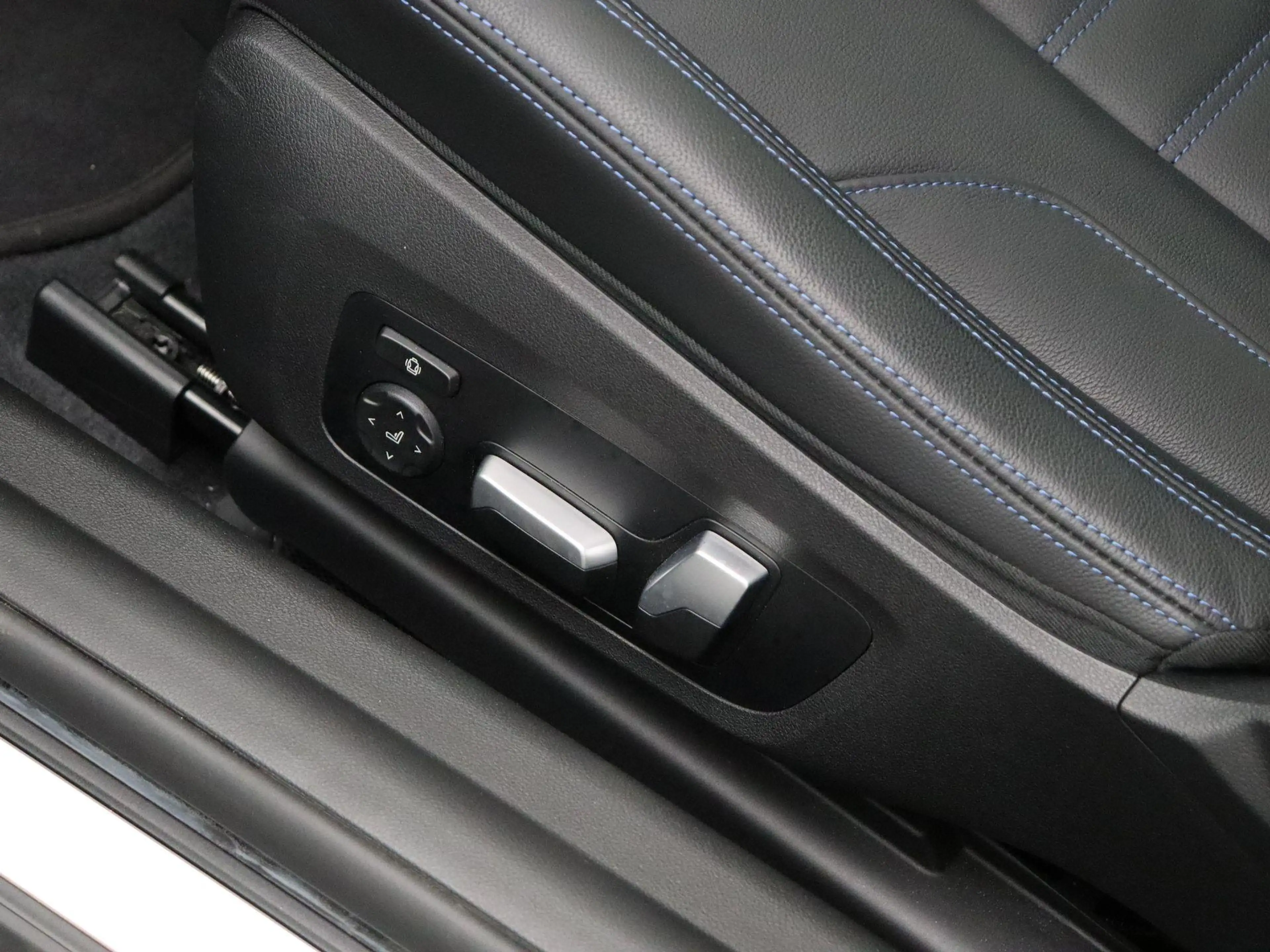 BMW 240 2 Serie Coupé M240i xDrive M Sportpakket Pro | Sch — photo 12
