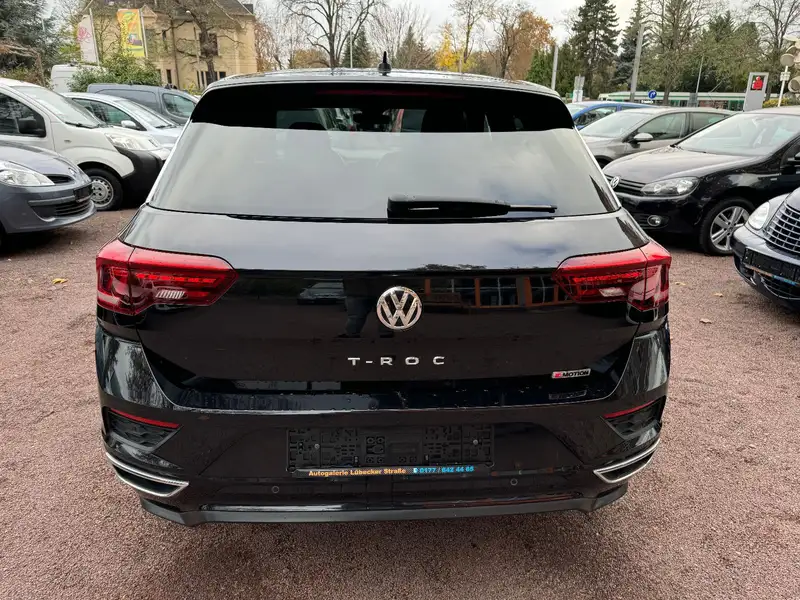 Annonce voiture d'occasion Volkswagen T-Roc - CARADIZE