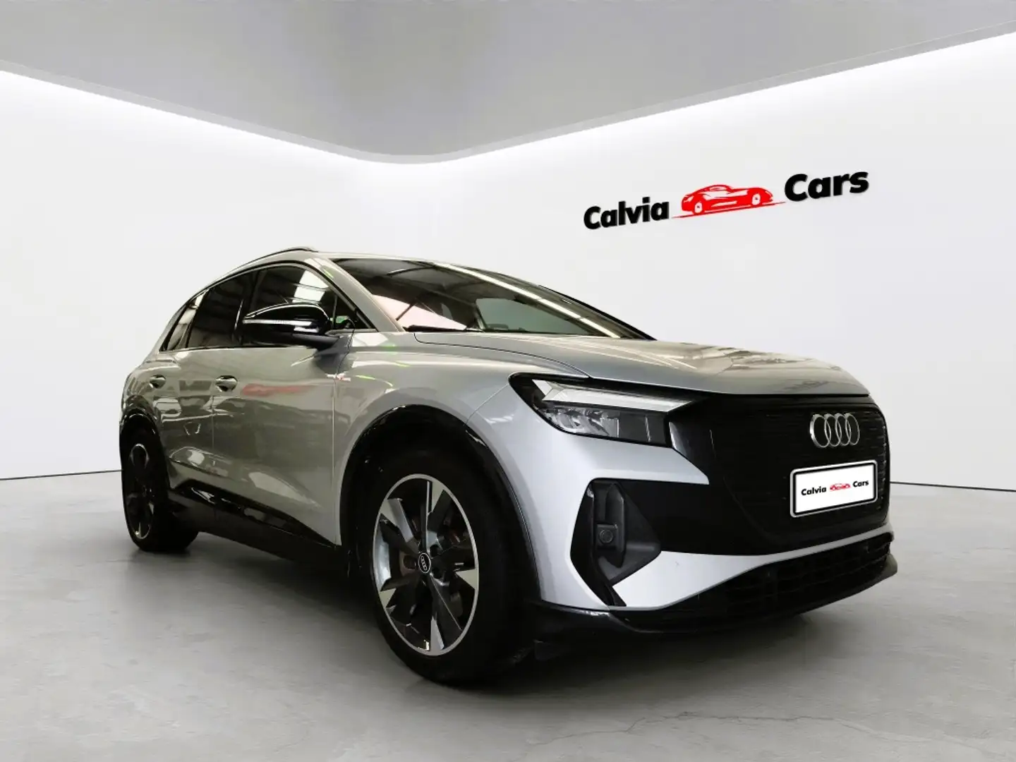 Audi Q4 e-tron 40 82KWh Gris - 1