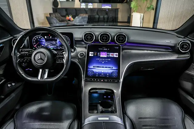 Mercedes-Benz C-Class view 2