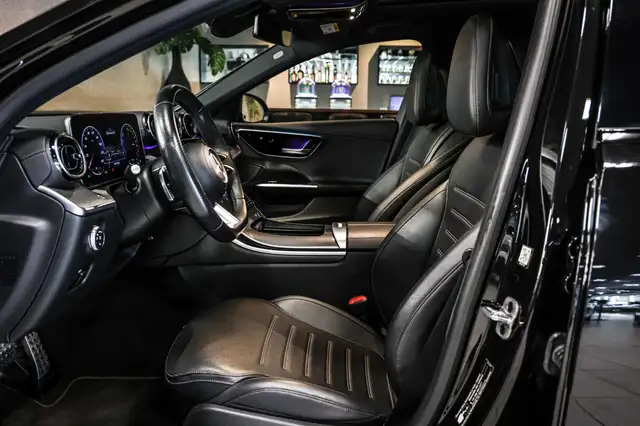 Mercedes-Benz C-Class view 9